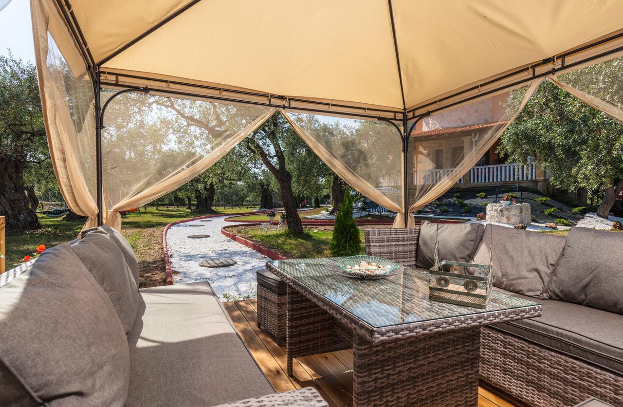 Fokas Luxury Villa Prínos Eksteriør bilde