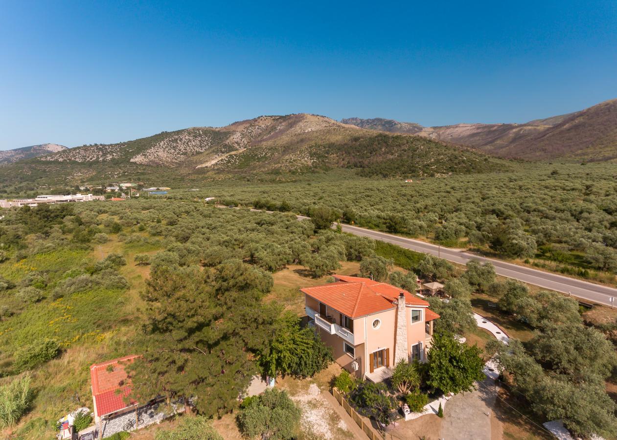 Fokas Luxury Villa Prínos Eksteriør bilde
