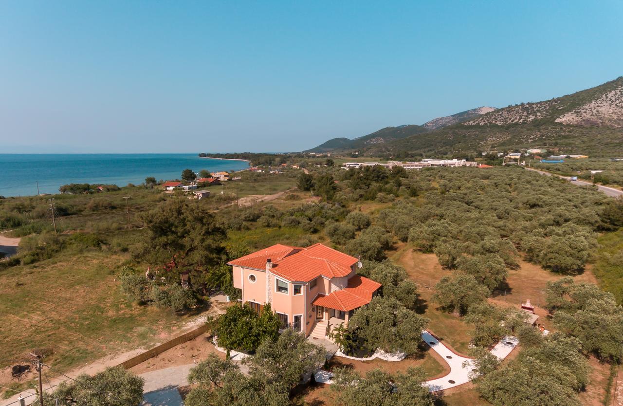 Fokas Luxury Villa Prínos Eksteriør bilde