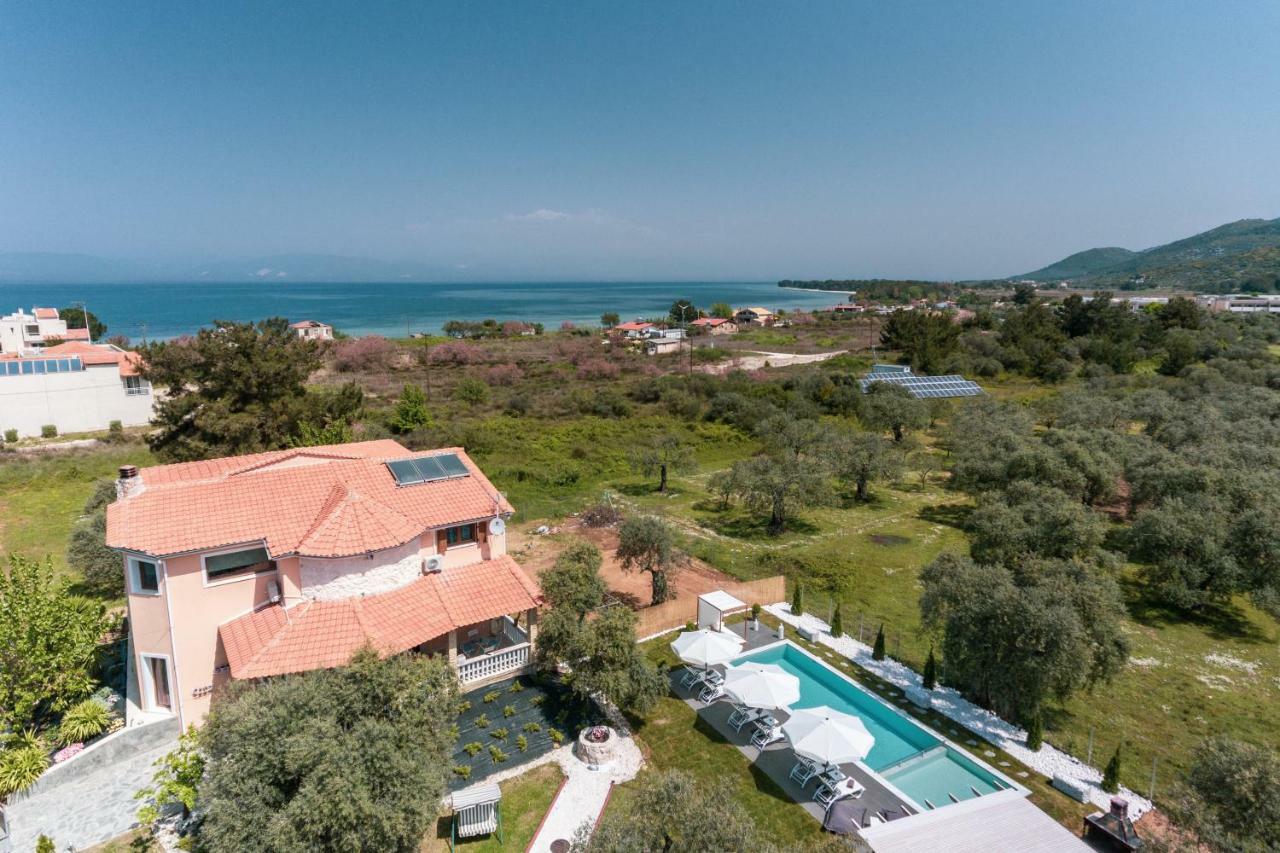 Fokas Luxury Villa Prínos Eksteriør bilde