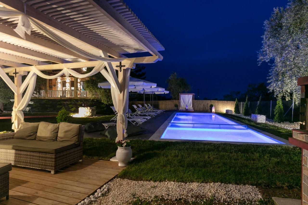 Fokas Luxury Villa Prínos Eksteriør bilde