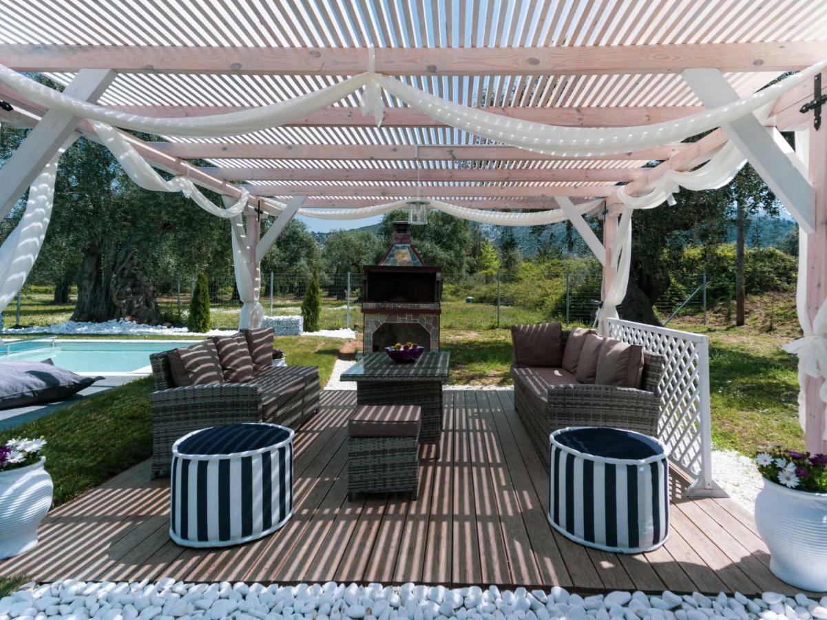 Fokas Luxury Villa Prínos Eksteriør bilde